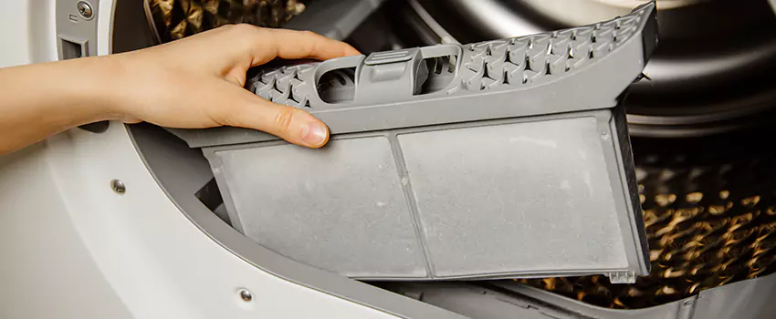 Signs Of A Clogged Dryer Lint Trap in Belle Glade, Florida